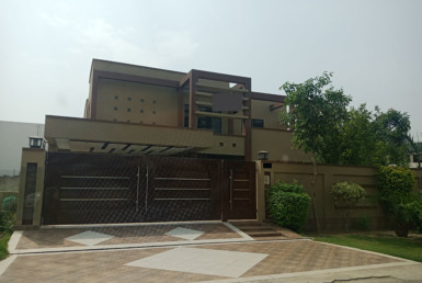 1 Kanal Corner house for sale in DHA Phase 5