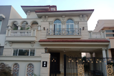 10 Marla Luxury house for sale in DHA Phase 5