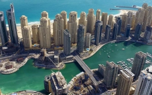 Dubai Marina Housing Community